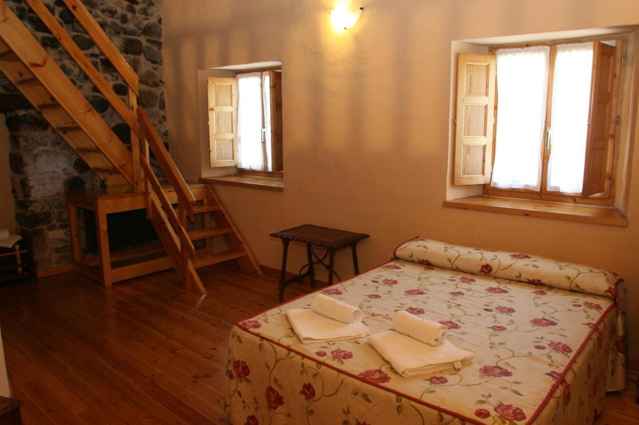 Casa Susaron Puebla de Lillo Bagian luar foto