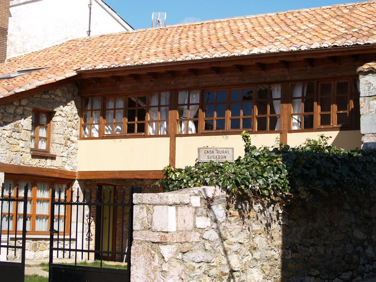 Casa Susaron Puebla de Lillo Bagian luar foto