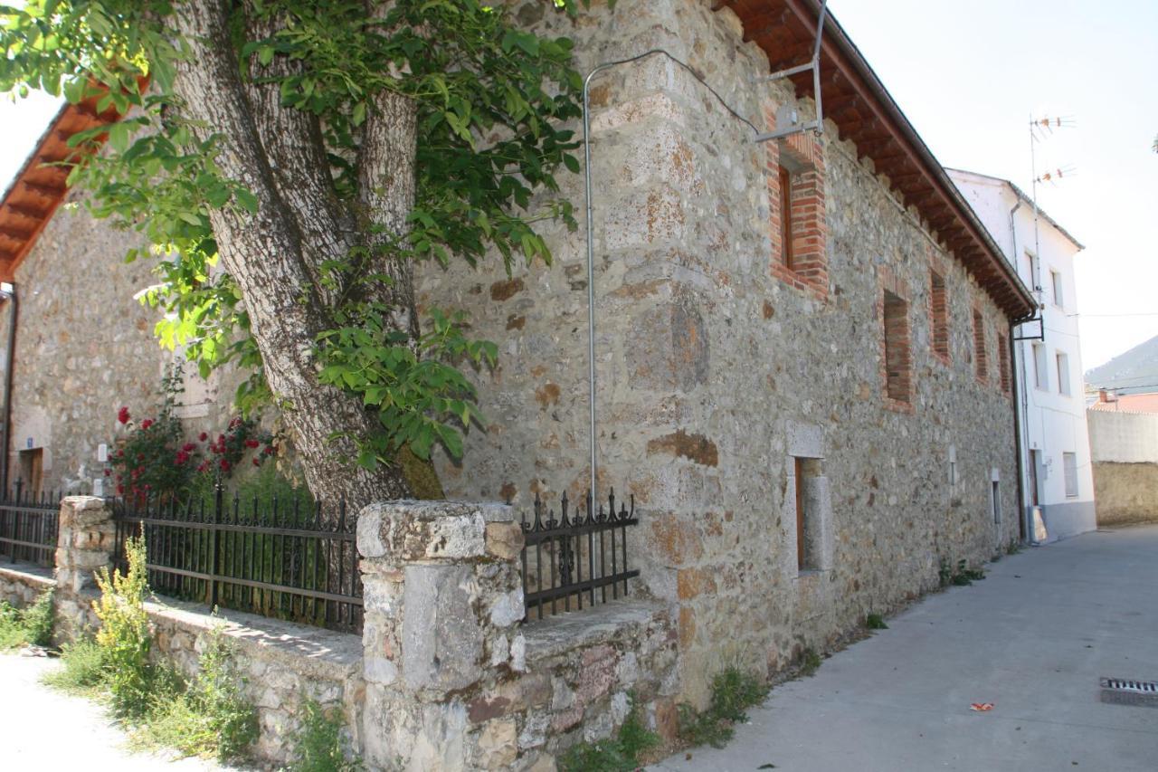 Casa Susaron Puebla de Lillo Bagian luar foto